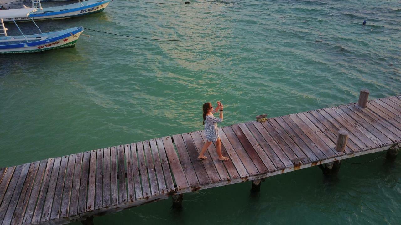 Hotel Puerto Corcho Puerto Morelos Bagian luar foto